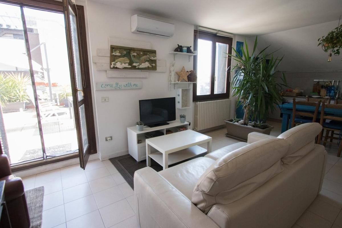 The Little Penthouse Seregno Exterior foto